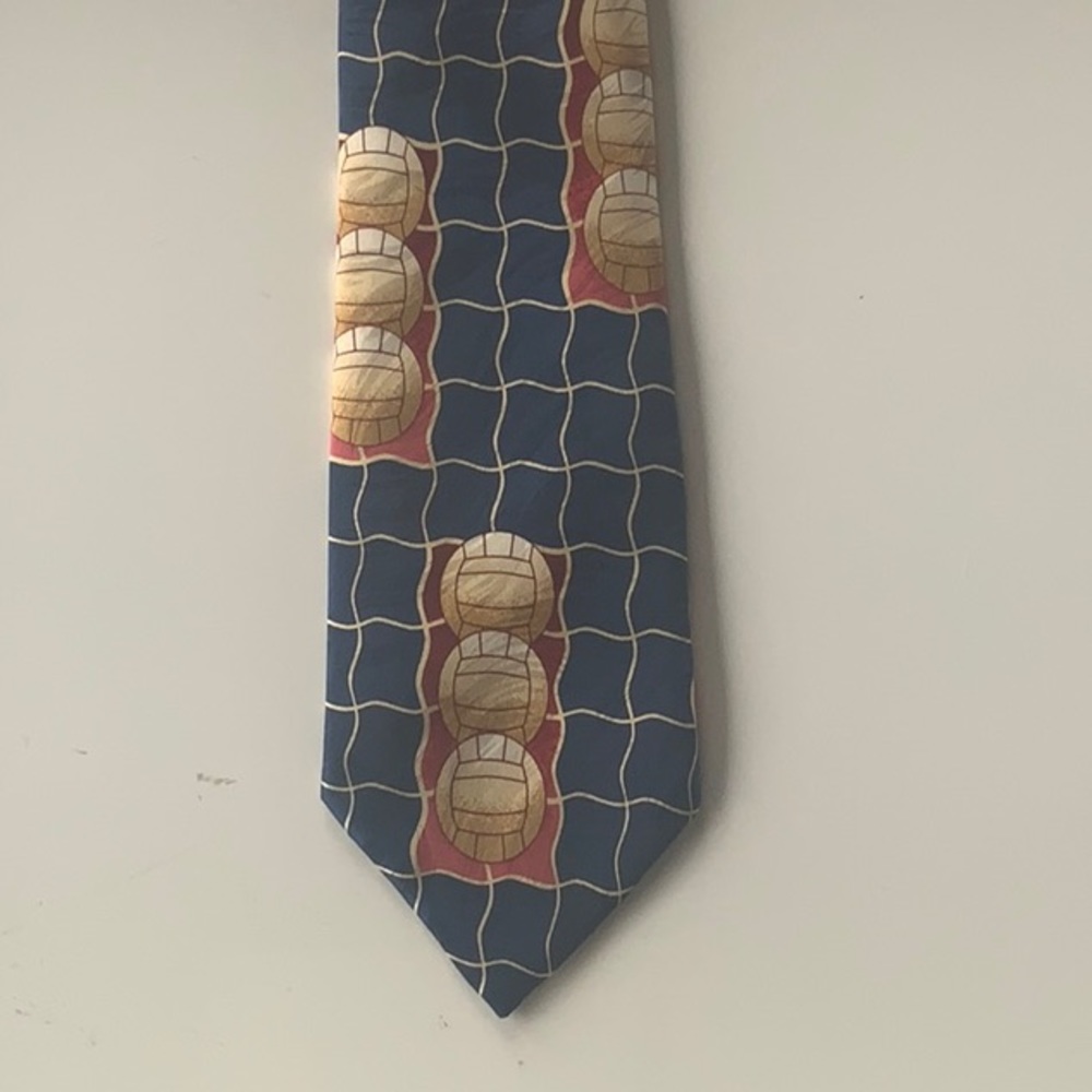 Like new volleyball tie